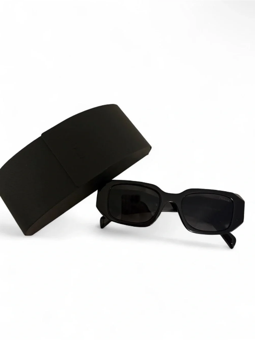 Prada Women’s Sunglasses Black